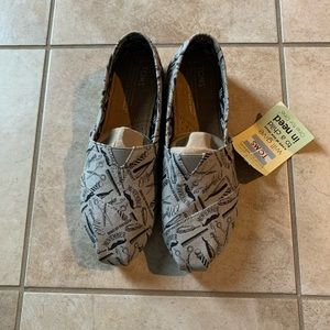 TOMS Movember shoes BNWT
